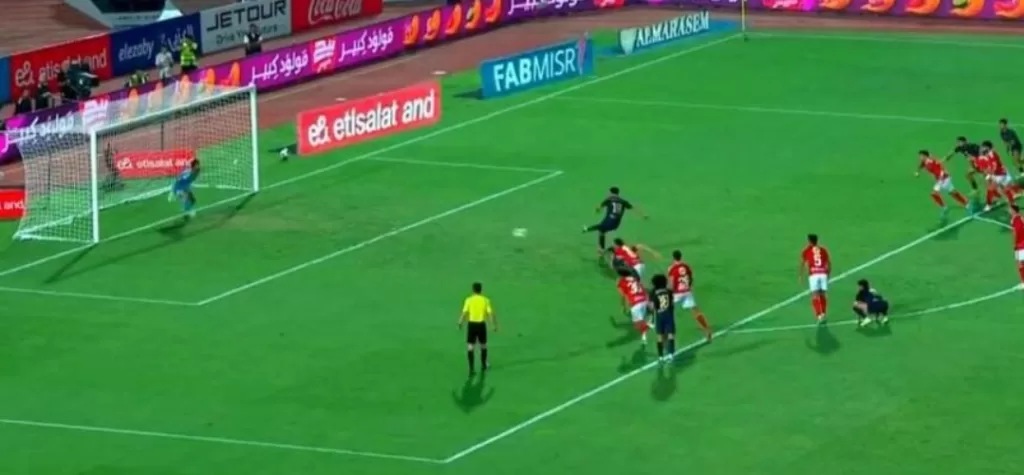 Le sauveur El-Shahat aide Ahly à sceller sa victoire contre Zamalek dans le derby du Caire 4 - Le Progrès Egyptien Le sauveur El-Shahat aide Ahly à sceller sa victoire contre Zamalek dans le derby du Caire 3 - Le Progrès Egyptien