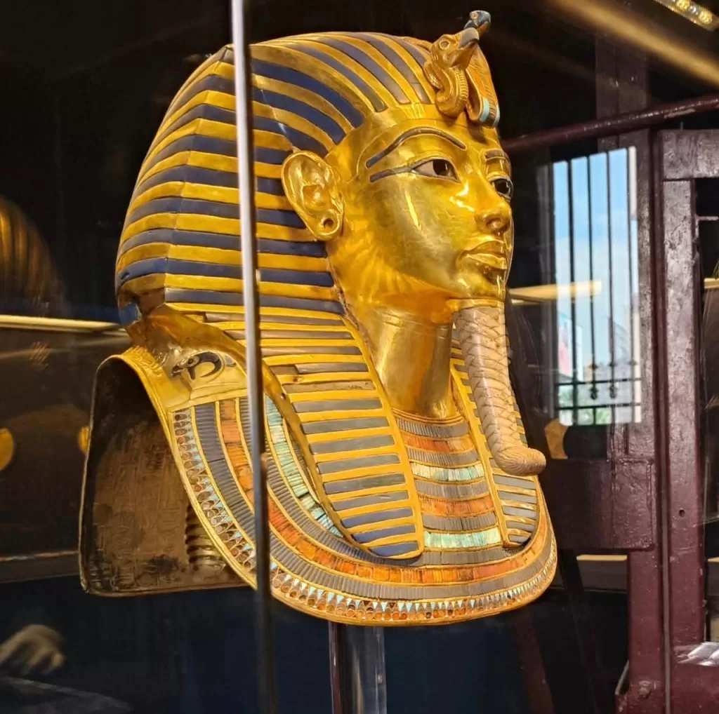 Le GME accueille enfin la collection complète de Toutankhamon 4 - Le Progrès Egyptien Le GME accueille enfin la collection complète de Toutankhamon 3 - Le Progrès Egyptien