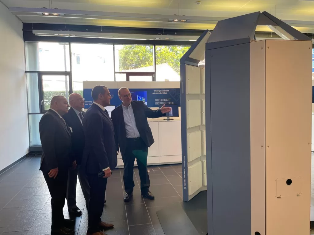 Coopération avec le géant allemand Rohde & Schwarz pour moderniser les aéroports 4 - Le Progrès Egyptien Coopération avec le géant allemand Rohde & Schwarz pour moderniser les aéroports 3 - Le Progrès Egyptien