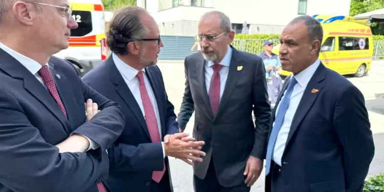 Abdel Aati participe à une rencontre multilatérale en marge du Forum stratégique de Bled 1 - Le Progrès Egyptien