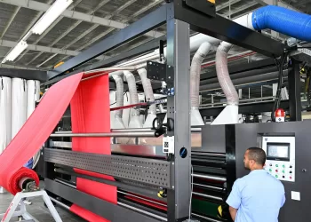 Soutenir les investissements étrangers a contribué à l’ouverture de Hengsheng Egypt Textile