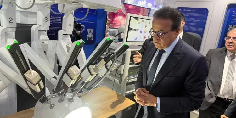 Coopération en technologie médicale avec les responsables de Huawei 2 - Le Progrès Egyptien Coopération en technologie médicale avec les responsables de Huawei 1 - Le Progrès Egyptien