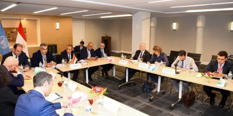 New York : Le ministre des AE rencontre des dirigeants du Comité juif américain 1 - Le Progrès Egyptien