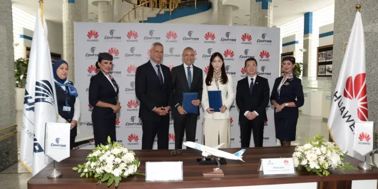 EgyptAir et Huawei unissent leurs forces pour le voyage digital 2 - Le Progrès Egyptien EgyptAir et Huawei unissent leurs forces pour le voyage digital 1 - Le Progrès Egyptien
