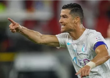 Ronaldo grave son nom dans le temple légendaire