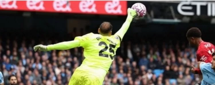 Les débuts rêvés de Gianluigi Donnarumma avec Manchester City 2 - Le Progrès Egyptien Les débuts rêvés de Gianluigi Donnarumma avec Manchester City 1 - Le Progrès Egyptien