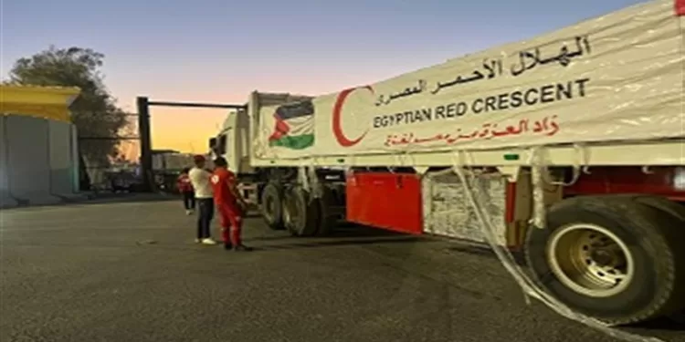 Le Croissant-Rouge égyptien envoie sa 30e caravane humanitaire vers Gaza 1 - Le Progrès Egyptien