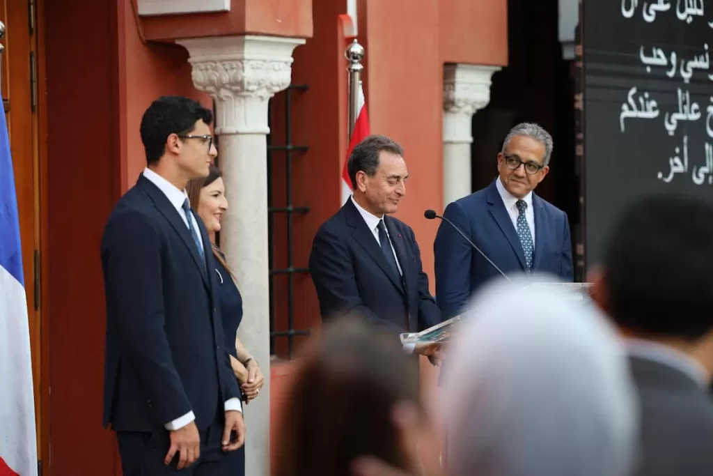 L’ambassadeur de France décerne Khaled Al-Anani de la légion d'honneur 4 - Le Progrès Egyptien L’ambassadeur de France décerne Khaled Al-Anani de la légion d'honneur 3 - Le Progrès Egyptien