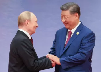 Xi et Poutine s’en prennent à l’Occident devant les grands d’Eurasie
