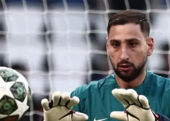 Donnarumma, le héros déchu du PSG, rebondit à Manchester City