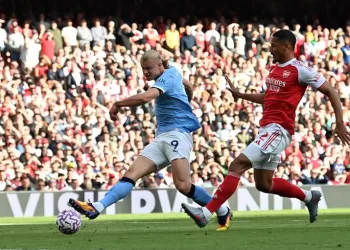Arsenal et Manchester City se neutralisent, bonne affaire pour Liverpool