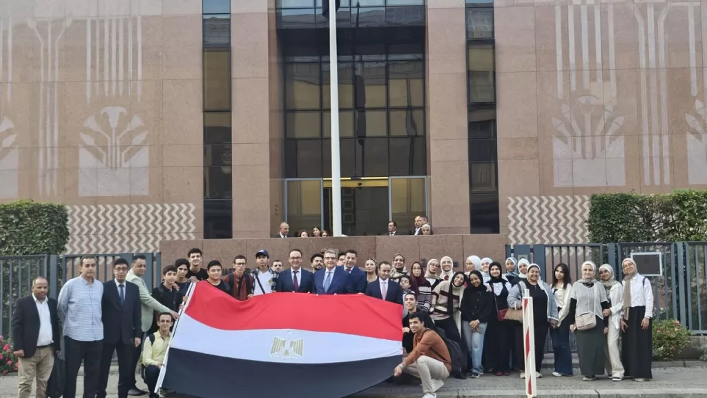 Berlin : L’ambassade d’Egypte célèbre les meilleurs bacheliers égyptiens 4 - Le Progrès Egyptien Berlin : L’ambassade d’Egypte célèbre les meilleurs bacheliers égyptiens 3 - Le Progrès Egyptien