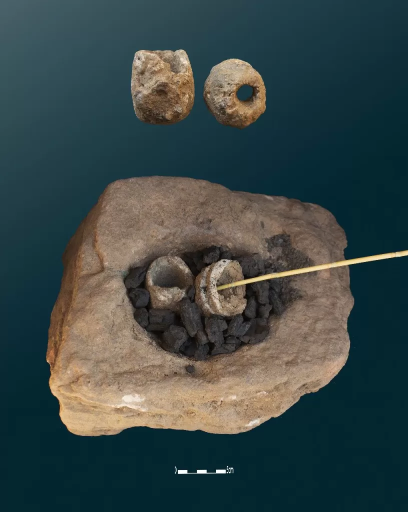 Sud-Sinaï : Un atelier de fusion du cuivre mis au jour 12 - Le Progrès Egyptien Sud-Sinaï : Un atelier de fusion du cuivre mis au jour 11 - Le Progrès Egyptien