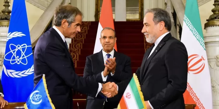 Réunion tripartite entre l'Egypte- l'Iran et l'Agence internationale de l'énergie atomique 2 - Le Progrès Egyptien Réunion tripartite entre l'Egypte- l'Iran et l'Agence internationale de l'énergie atomique 1 - Le Progrès Egyptien