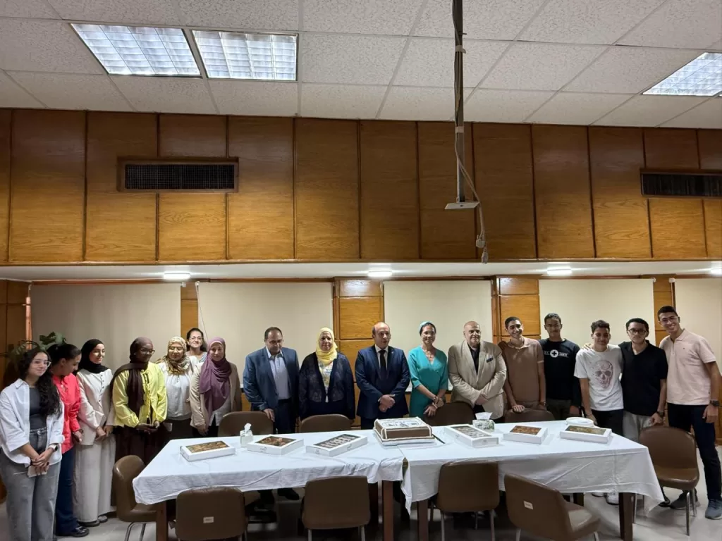 Première classe d'étudiants du programme français "Kasr Al Ainy French – KAF" 16 - Le Progrès Egyptien Première classe d'étudiants du programme français "Kasr Al Ainy French – KAF" 15 - Le Progrès Egyptien