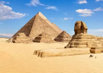 Les pyramides rhomboïdes et l’essor de l’architecture funéraire dans l’Égypte ancienne 15 - Le Progrès Egyptien Les pyramides rhomboïdes et l’essor de l’architecture funéraire dans l’Égypte ancienne