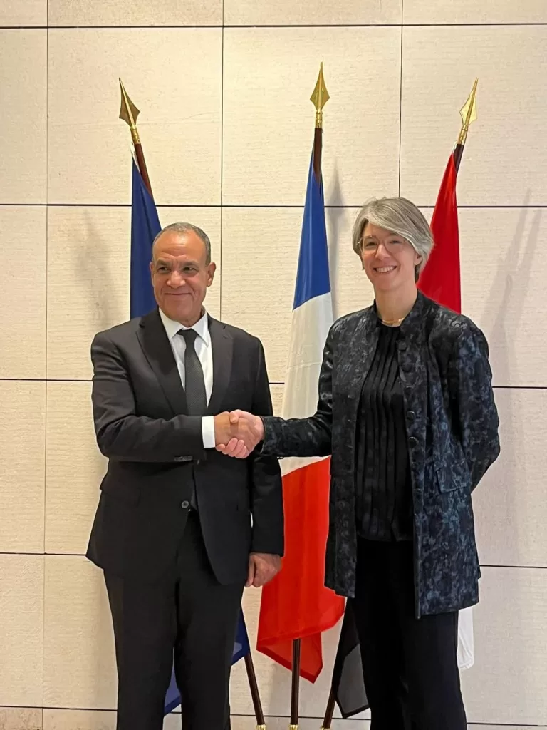Abdel-Aati rencontre les représentants des grandes entreprises et des fonds d’investissement français 4 - Le Progrès Egyptien Abdel-Aati rencontre les représentants des grandes entreprises et des fonds d’investissement français 3 - Le Progrès Egyptien