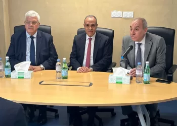 Abdel Aati et Achour à Paris : Un message de soutien aux étudiants égyptiens et au partenariat éducatif avec la France