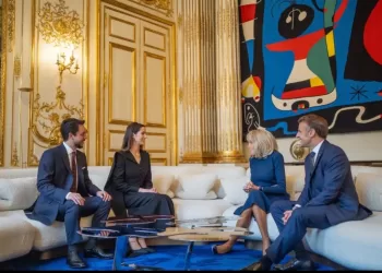 Les Macron oublient le fiasco politique avec Hussein et Rajwa de Jordanie