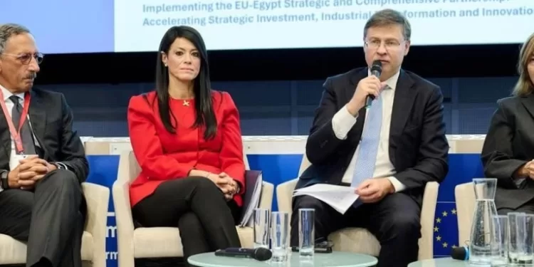 Les relations entre l'Égypte et l'Europe, une vision intégrée du développement 2 - Le Progrès Egyptien Les relations entre l'Égypte et l'Europe, une vision intégrée du développement 1 - Le Progrès Egyptien