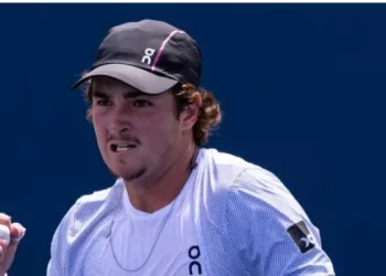 À 19 ans, Joao Fonseca s'offre le premier ATP 500 de sa carrière à Bâle 3 - Le Progrès Egyptien À 19 ans, Joao Fonseca s’offre le premier ATP 500 de sa carrière à Bâle