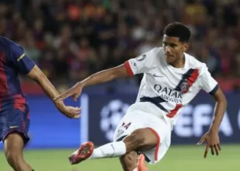 Ligue des champions: le PSG domine le Barça