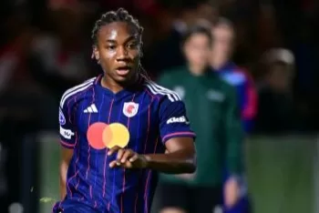 Ligue des Champions: les Lyonnaises imposent leurs griffes à Arsenal