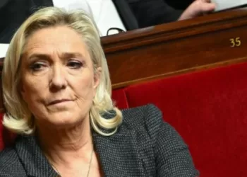 Marine Le Pen n’exclut pas une abstention du RN sur le budget de la Sécu