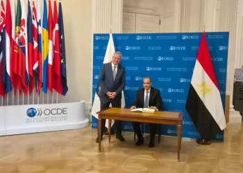 Le ministre des AE rencontre le Secrétaire général de l’OCDE