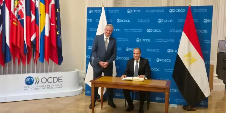 Le ministre des AE rencontre le Secrétaire général de l’OCDE 2 - Le Progrès Egyptien Le ministre des AE rencontre le Secrétaire général de l’OCDE 1 - Le Progrès Egyptien