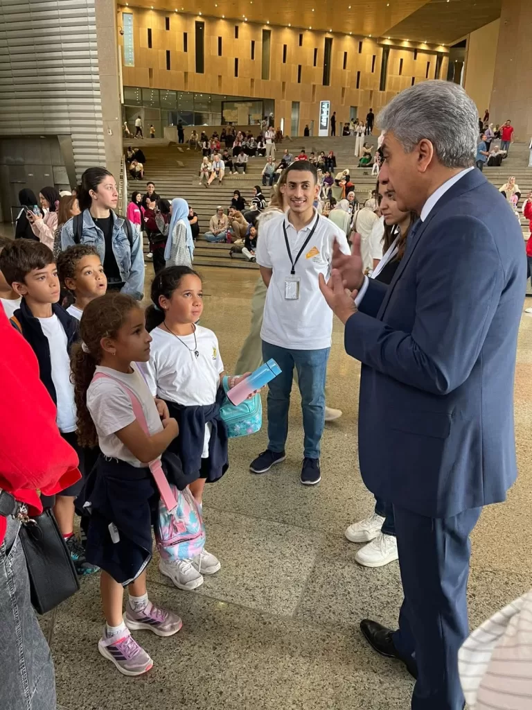 Le ministre du Tourisme au GME pour inspecter l'affluence des visiteurs 6 - Le Progrès Egyptien Le ministre du Tourisme au GME pour inspecter l'affluence des visiteurs 5 - Le Progrès Egyptien