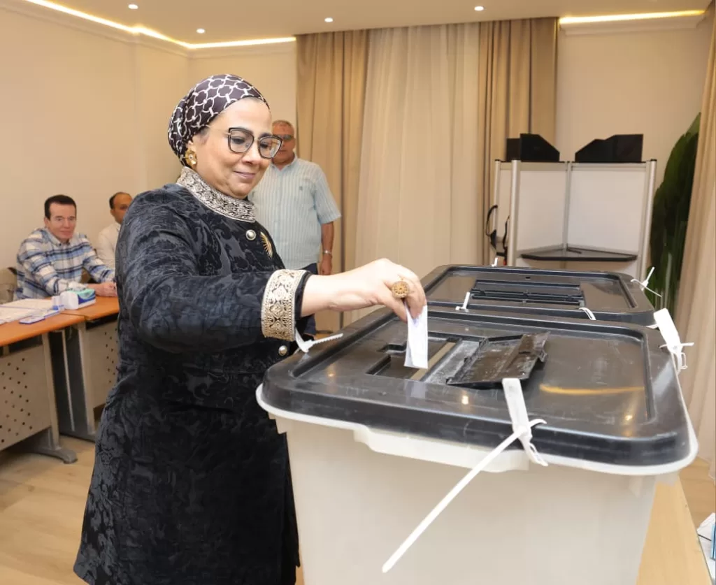 Les élections législatives 2025 marquées par une forte mobilisation des femmes 4 - Le Progrès Egyptien Les élections législatives 2025 marquées par une forte mobilisation des femmes 3 - Le Progrès Egyptien