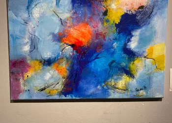 Carmen Pitraro, une artiste roumaine qui fait vibrer sa « Symphonie des Fleurs »