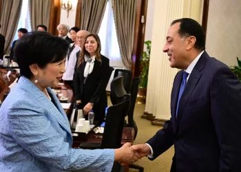 Le Premier ministre reçoit la gouverneure de Tokyo pour renforcer la coopération bilatérale