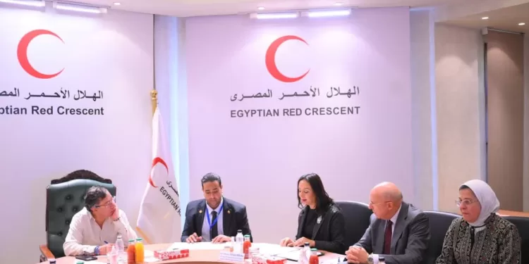 Le président colombien salue les efforts humanitaires de l’Égypte envers Gaza lors de sa visite au Croissant-Rouge égyptien 2 - Le Progrès Egyptien Le président colombien salue les efforts humanitaires de l’Égypte envers Gaza lors de sa visite au Croissant-Rouge égyptien 1 - Le Progrès Egyptien