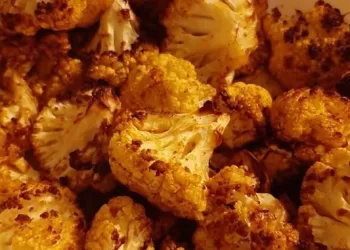 Un chou fleur en robe égyptienne