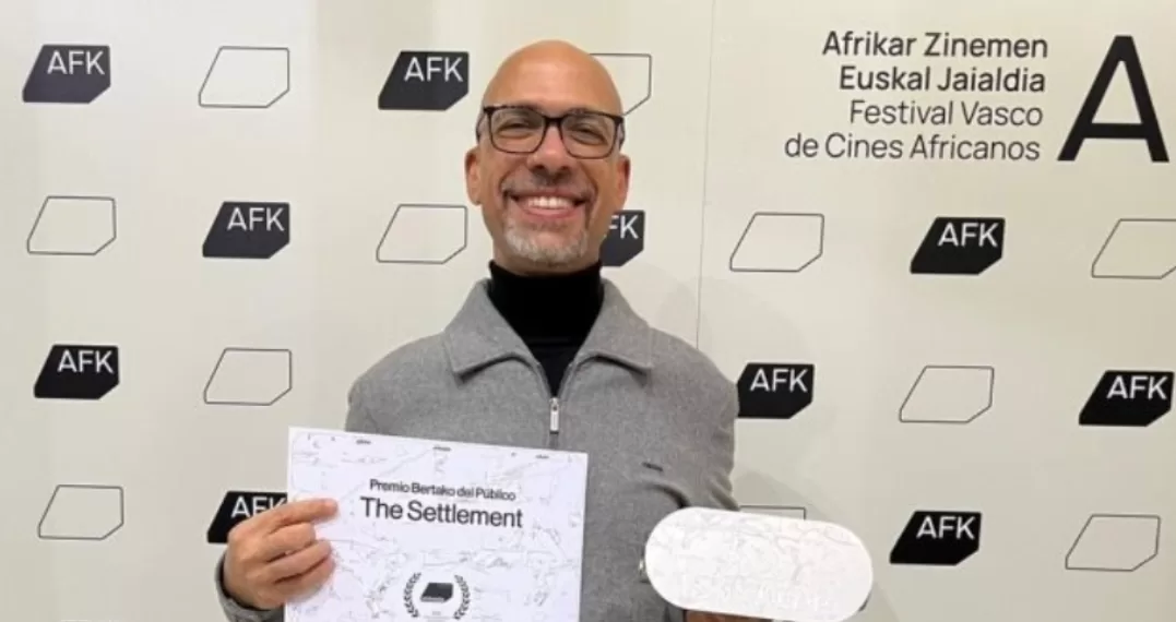 Le film égyptien THE SETTLEMENT remporte le prix du public au festival du film Afrikaldia 2 - Le Progrès Egyptien Le film égyptien THE SETTLEMENT remporte le prix du public au festival du film Afrikaldia 1 - Le Progrès Egyptien