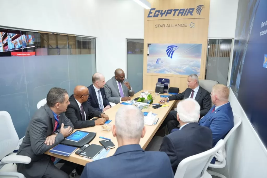Dubaï Airshow 2025 : Accord stratégique entre EgyptAir Maintenance et Boeing 10 - Le Progrès Egyptien Dubaï Airshow 2025 : Accord stratégique entre EgyptAir Maintenance et Boeing 9 - Le Progrès Egyptien