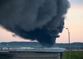 Un avion-cargo s'écrase aux Etats-Unis, au moins sept morts 3 - Le Progrès Egyptien Un avion-cargo s’écrase aux Etats-Unis, au moins sept morts