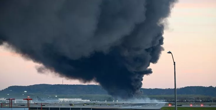 Un avion-cargo s'écrase aux Etats-Unis, au moins sept morts 2 - Le Progrès Egyptien Un avion-cargo s'écrase aux Etats-Unis, au moins sept morts 1 - Le Progrès Egyptien