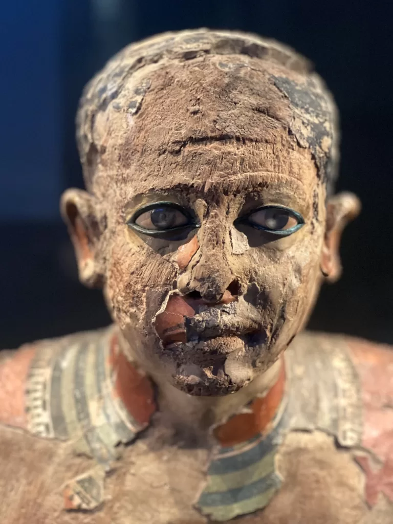 Les trésors révélés : Lorsque  l’histoire se sculpte et s’écrit 10 - Le Progrès Egyptien Les trésors révélés : Lorsque  l’histoire se sculpte et s’écrit 9 - Le Progrès Egyptien