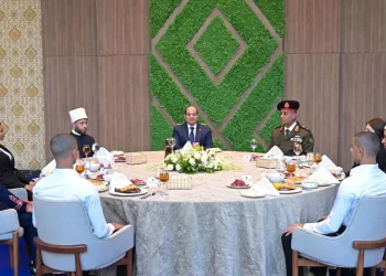 Al-Sissi assiste aux tests d’aptitude physique des étudiants candidats à l’Académie militaire égyptienne et aux écoles militaires