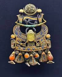 La collection complète de Toutânkhamon réunie pour la 1ère fois au GME 6 - Le Progrès Egyptien La collection complète de Toutânkhamon réunie pour la 1ère fois au GME 5 - Le Progrès Egyptien