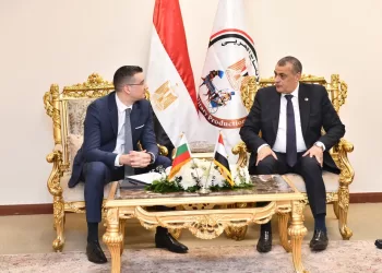 EDEX 2025 : Le ministre de la Production militaire reçoit le ministre bulgare de l’Économie et de l’Industrie