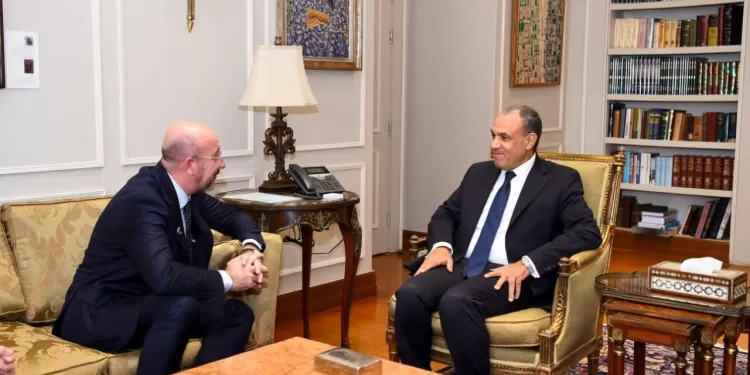 Le ministre des Affaires étrangères rencontre l’ancien président du Conseil européen 1 - Le Progrès Egyptien