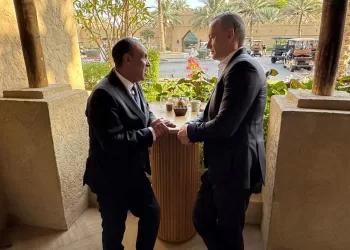 En marge du Forum de Sir Bani Yas, le chef de la diplomatie s’entretient avec Nikolaï Mladenov sur les enjeux régionaux et la question palestinienne 4 - Le Progrès Egyptien En marge du Forum de Sir Bani Yas, le chef de la diplomatie s’entretient avec Nikolaï Mladenov sur les enjeux régionaux et la question palestinienne