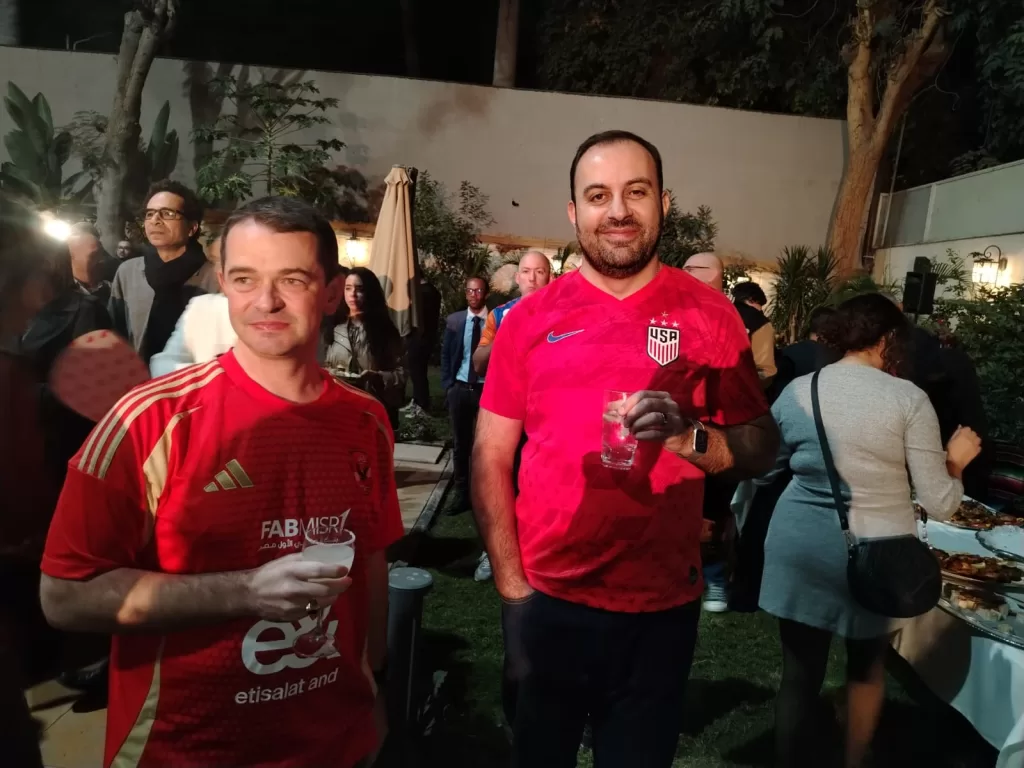 L’aadjointe de l'ambassadrice américaine au Caire célèbre le tirage au sort historique du Mondial 2026 12 - Le Progrès Egyptien L’aadjointe de l'ambassadrice américaine au Caire célèbre le tirage au sort historique du Mondial 2026 11 - Le Progrès Egyptien