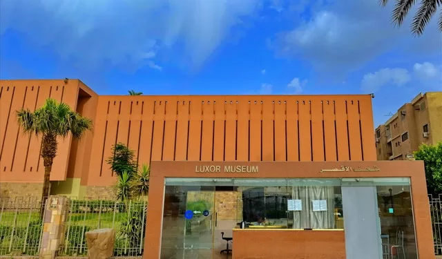 Le Musée de Louxor célèbre son jubilé d’or : 50 pièces en 50 jours » 2 - Le Progrès Egyptien Le Musée de Louxor célèbre son jubilé d’or : 50 pièces en 50 jours » 1 - Le Progrès Egyptien