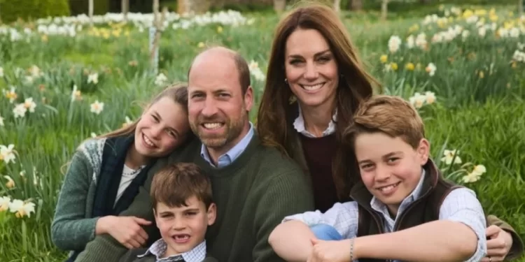 Kate et William dévoilent leur carte de vœux 1 - Le Progrès Egyptien