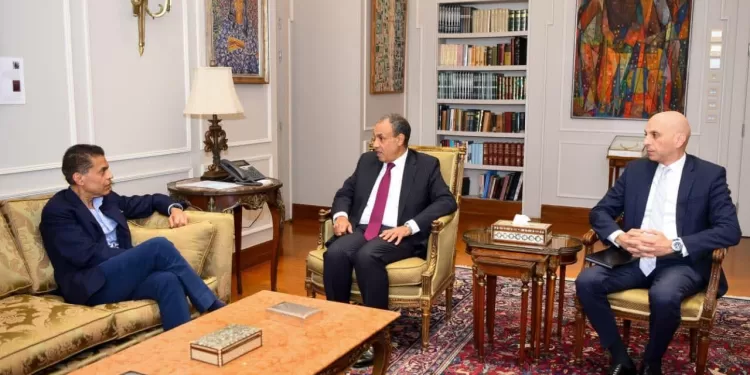 Le ministre des AE reçoit le journaliste américain Fareed Zakaria 1 - Le Progrès Egyptien